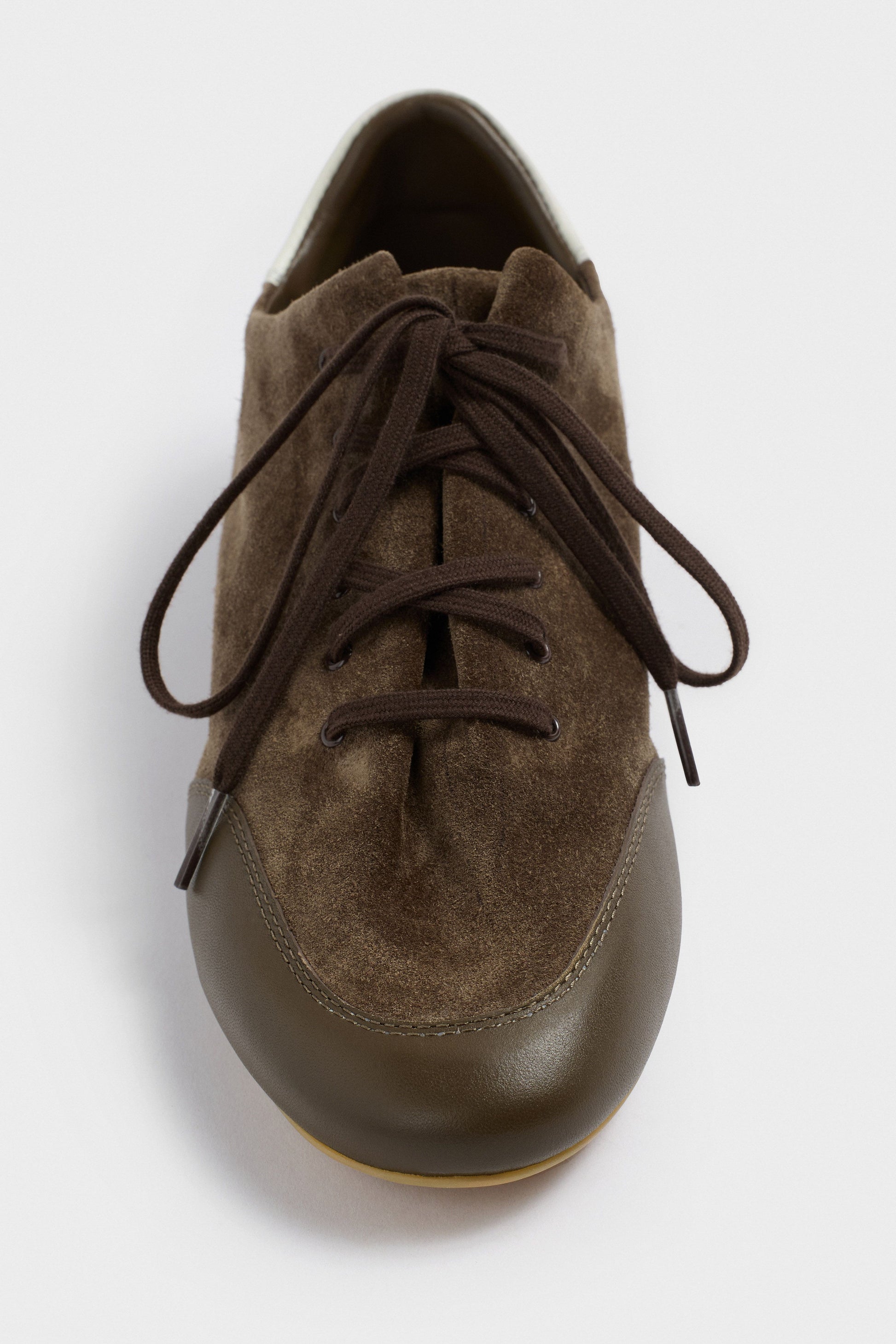 GRAY BROWN