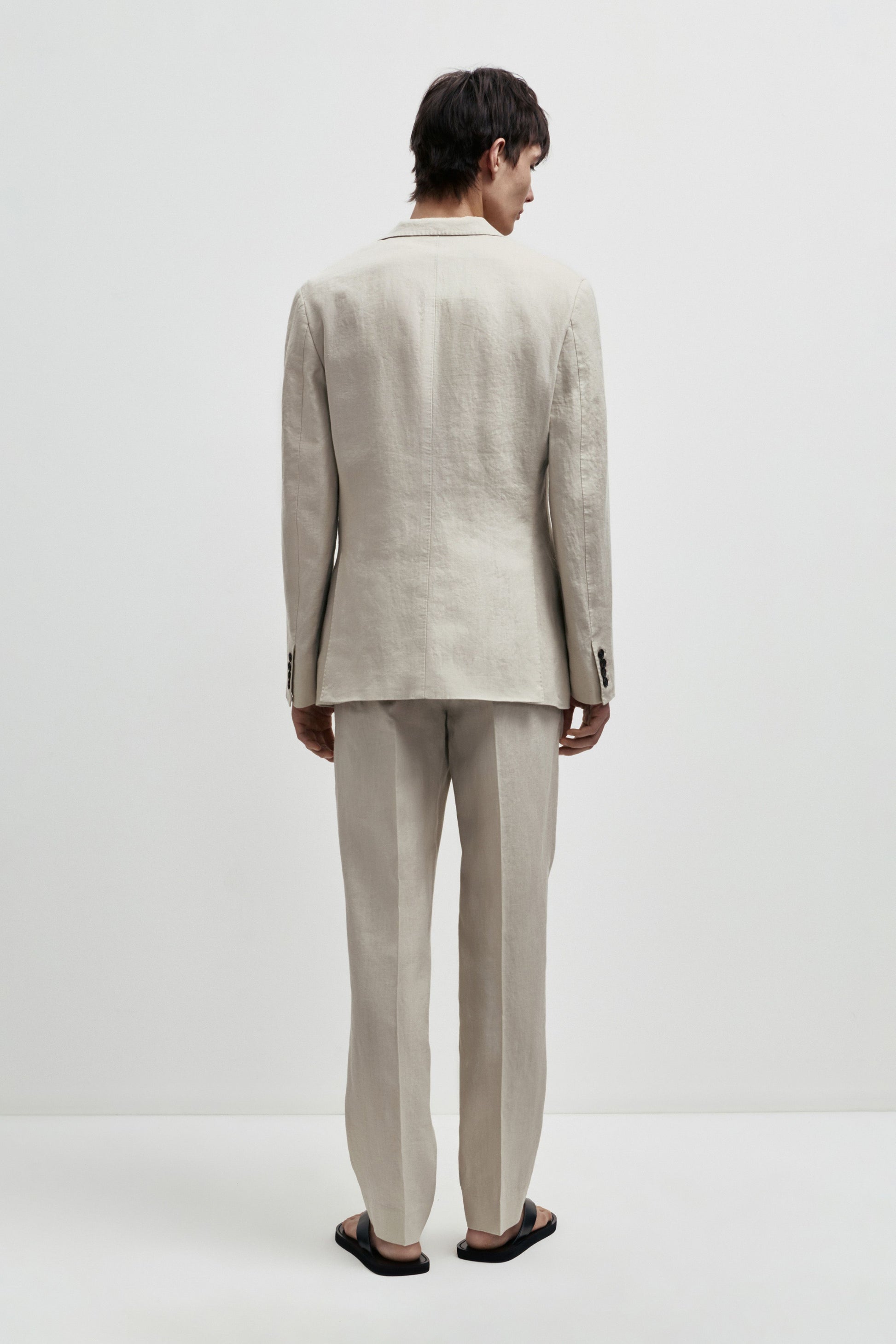 LIGHT BEIGE