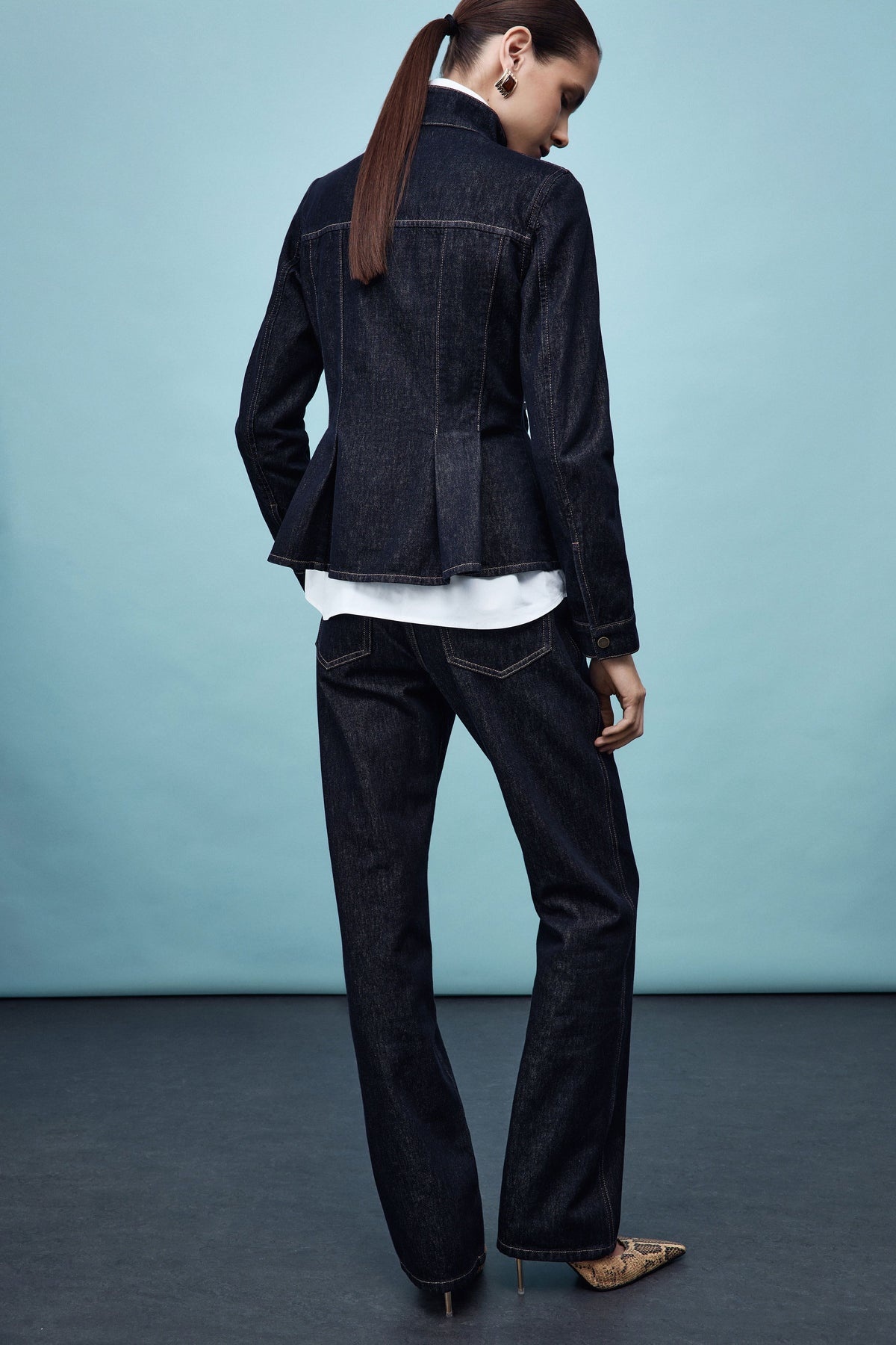 DARK BLUE