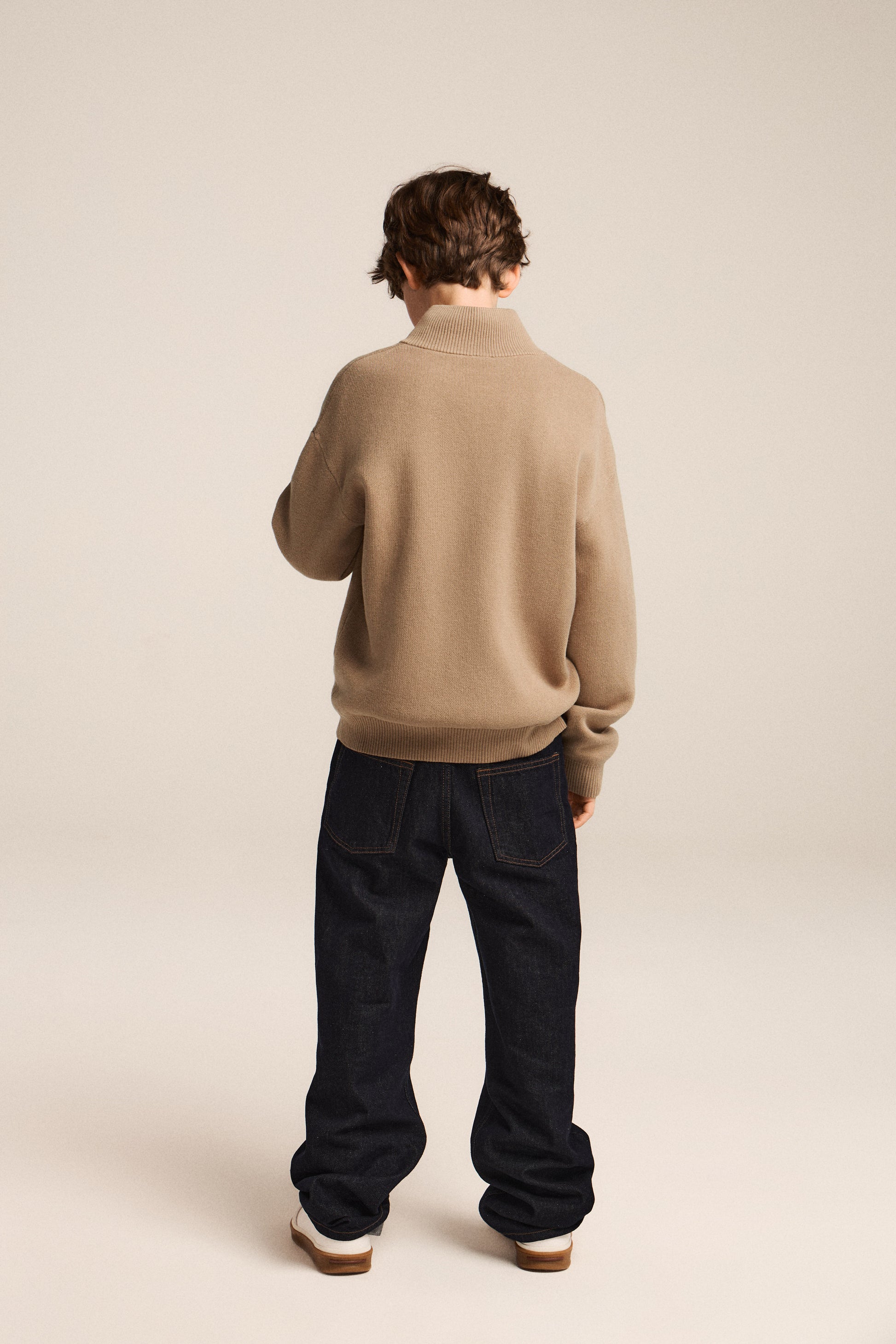 LIGHT BEIGE