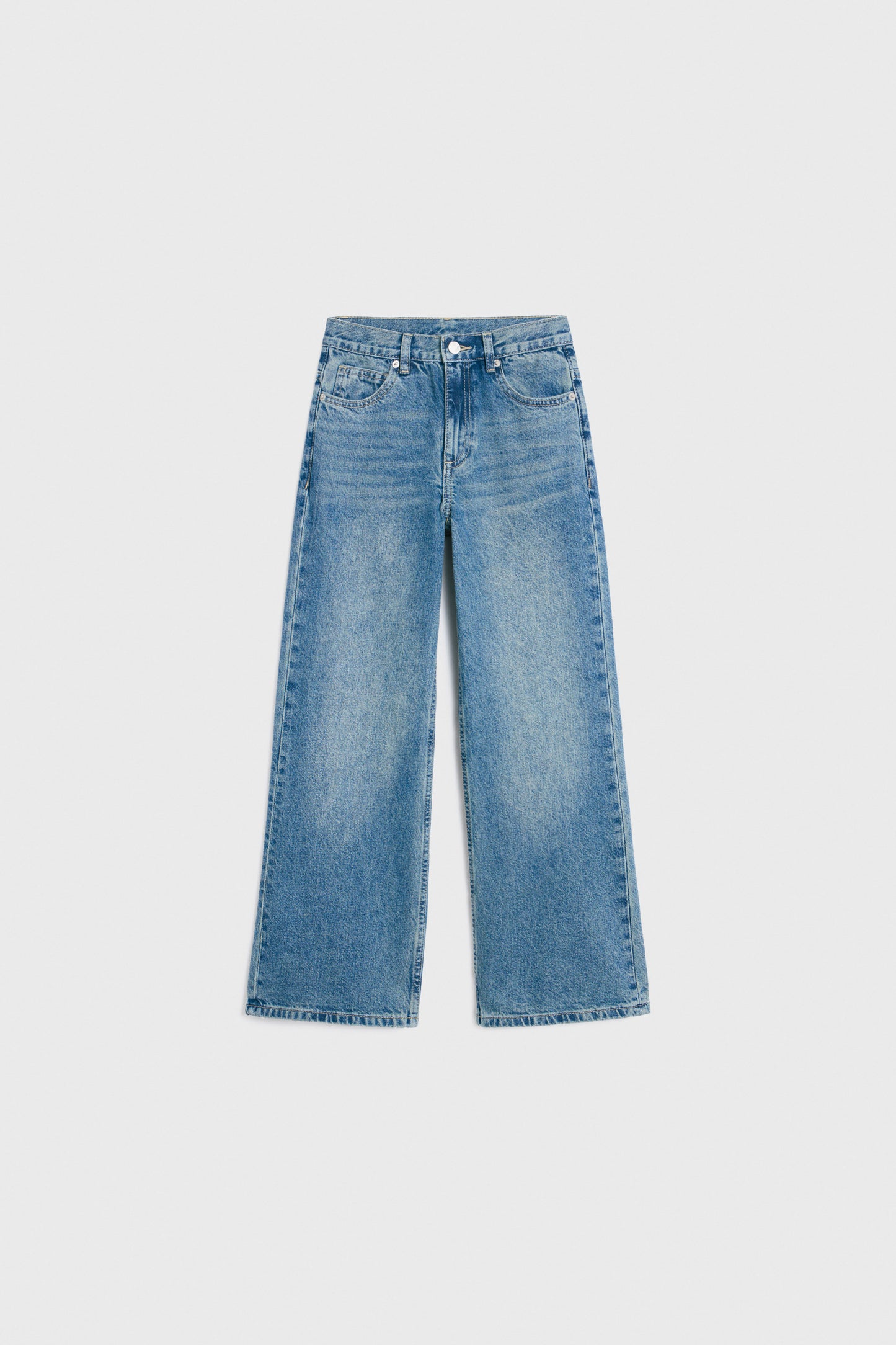 VINTAGE BLUE