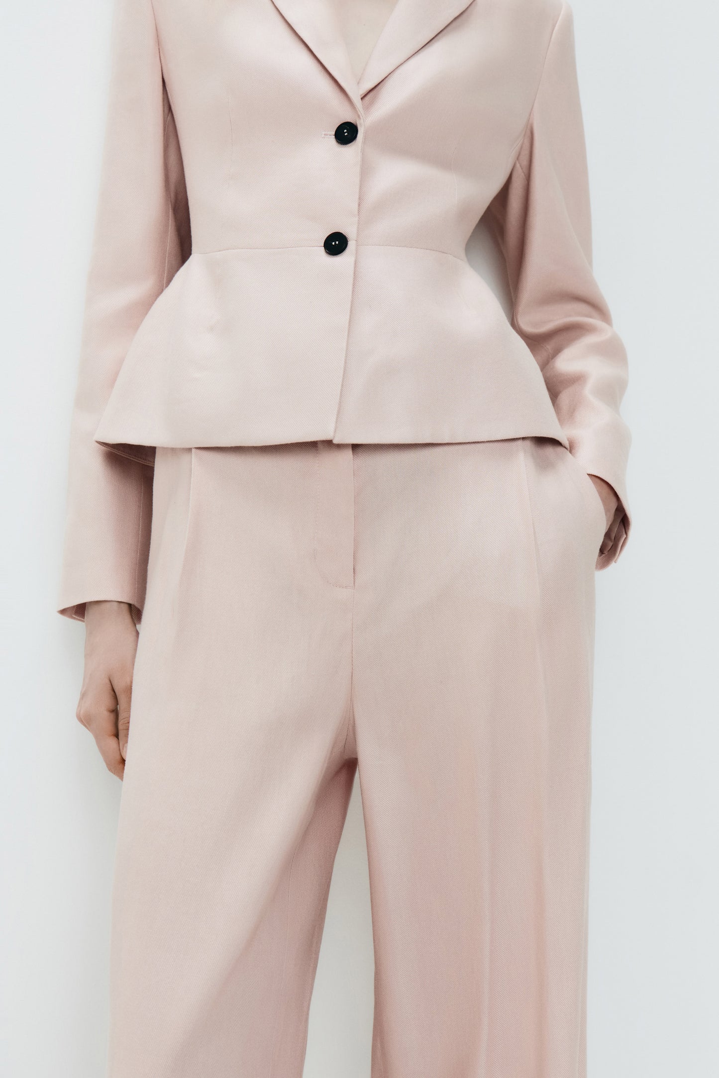 NUDE PINK