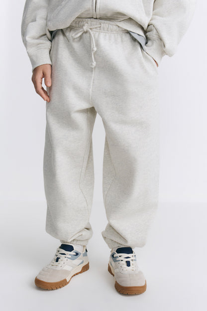 LIGHT GREY MELANGE