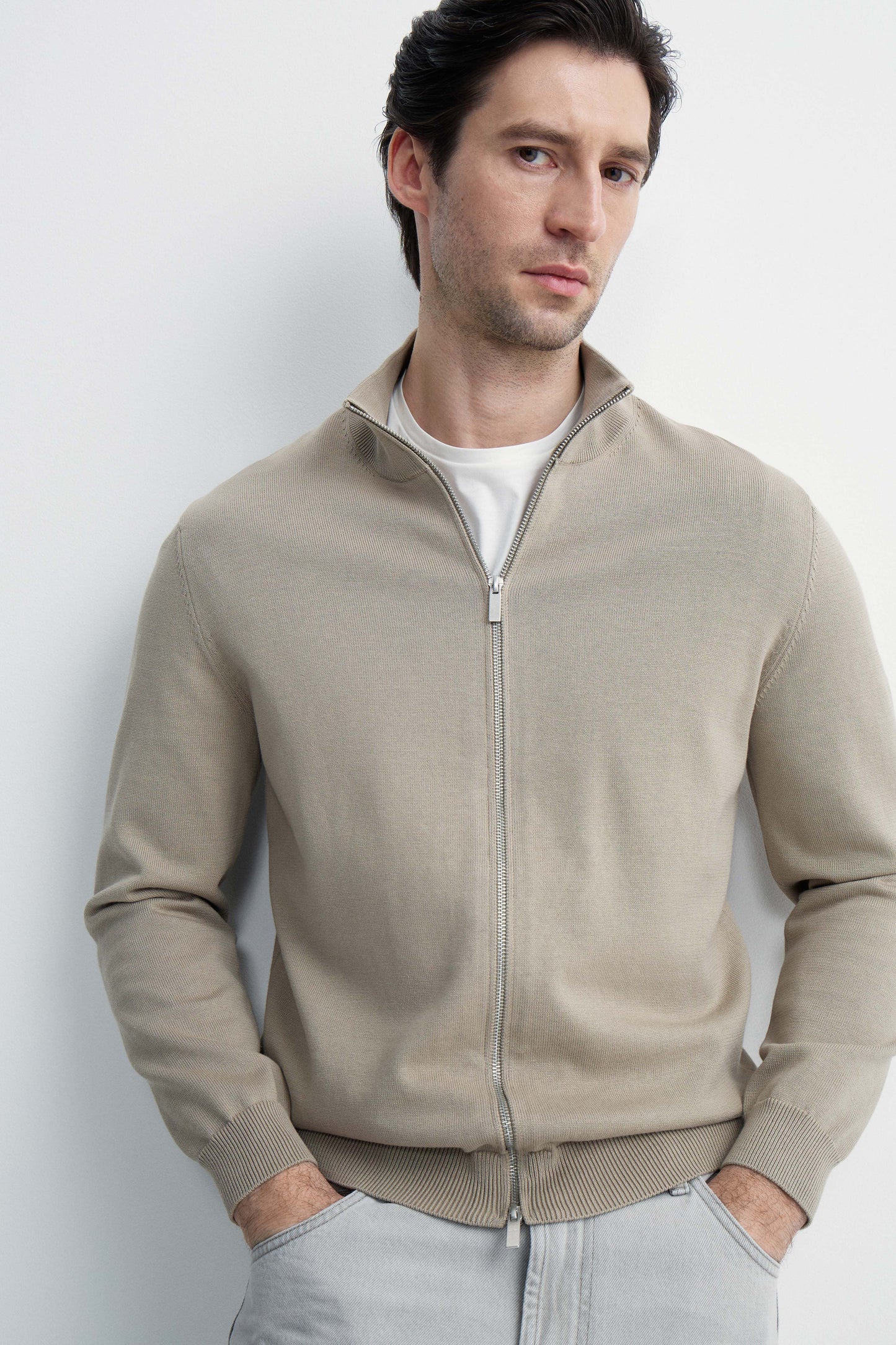 LIGHT KHAKI