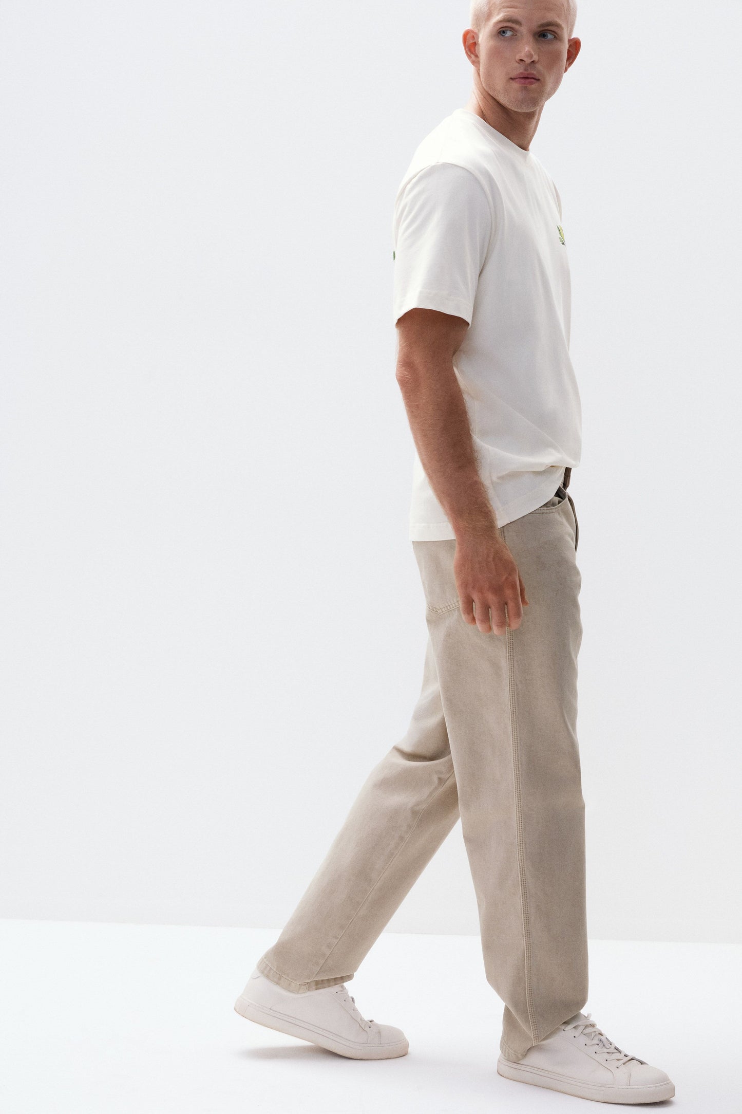 LIGHT KHAKI