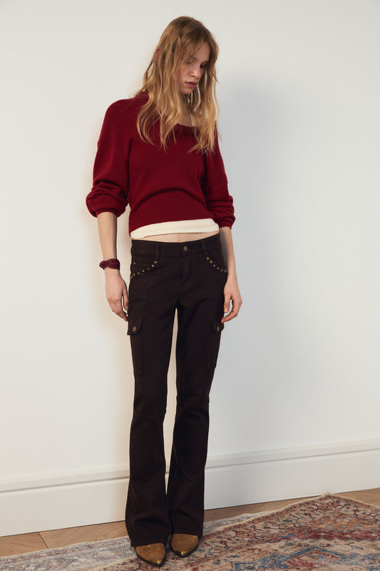 DARK BROWN