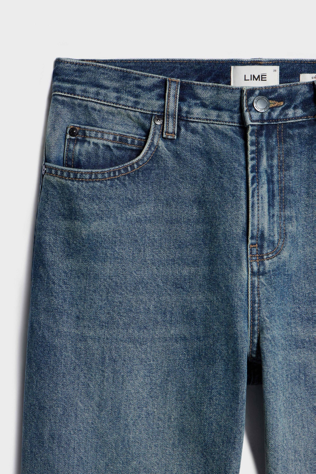VINTAGE BLUE