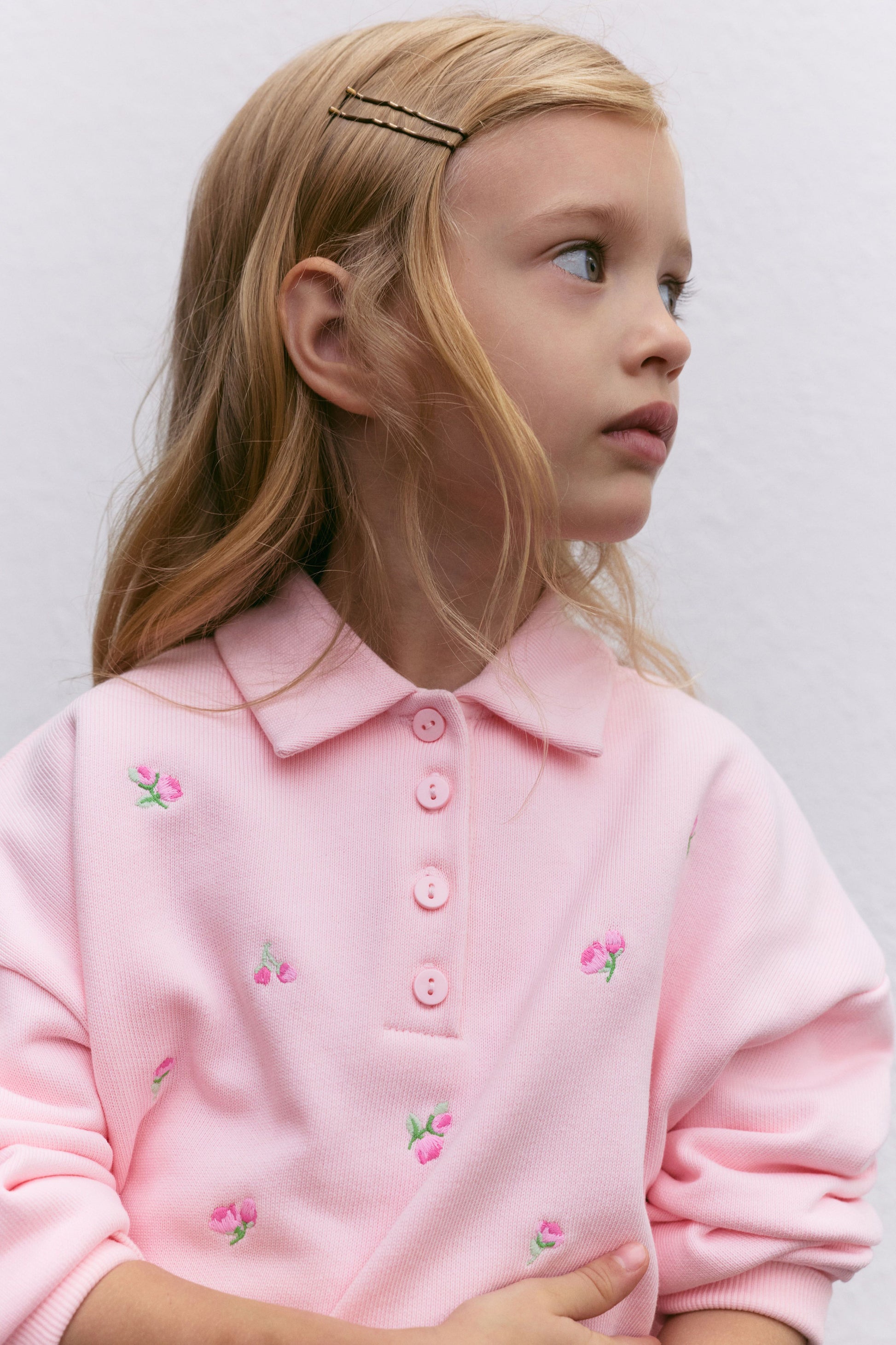 LIGHT PINK