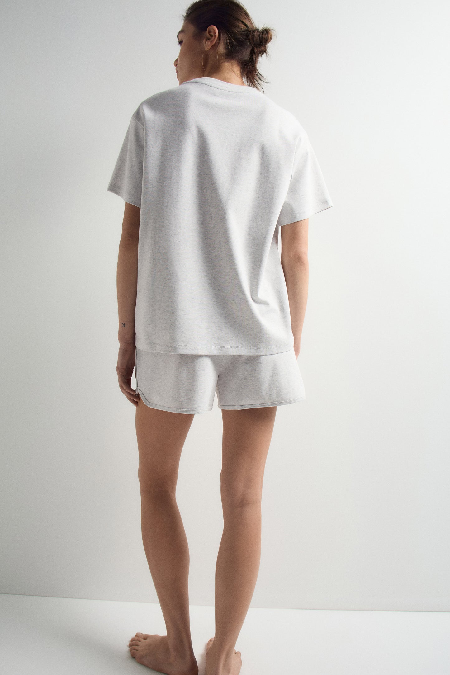 GREY MELANGE