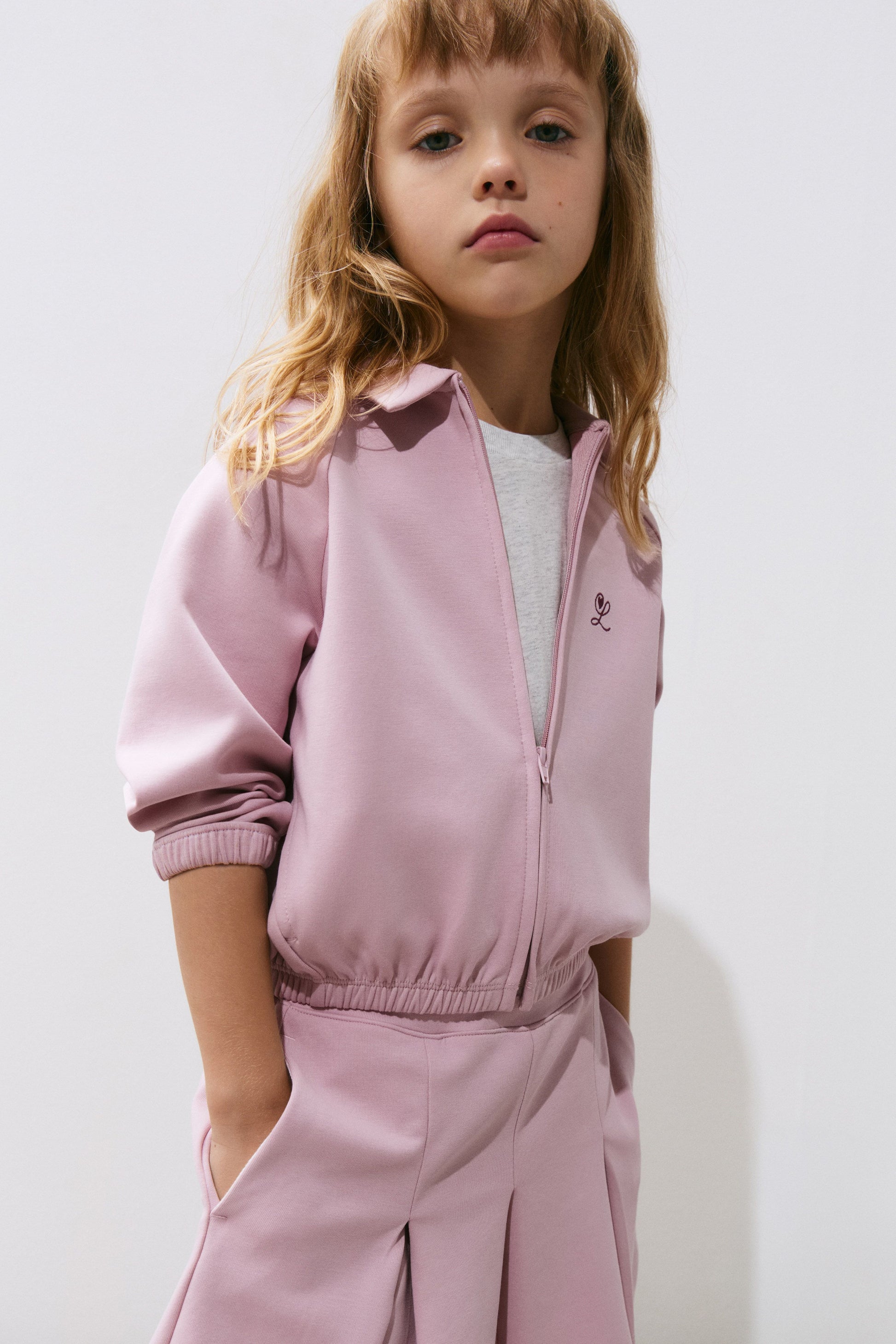DUSTY LILAC