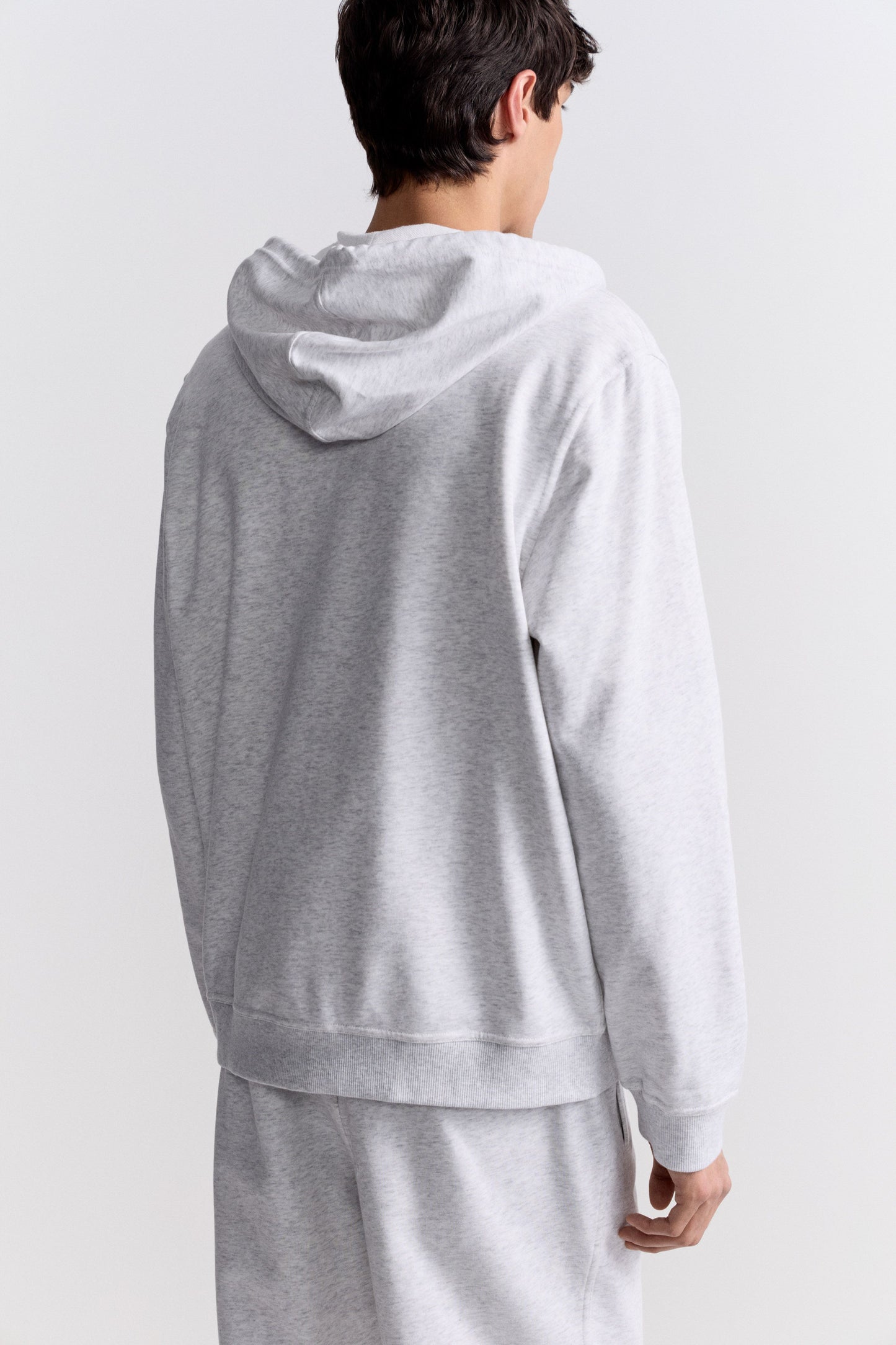 LIGHT GREY MELANGE