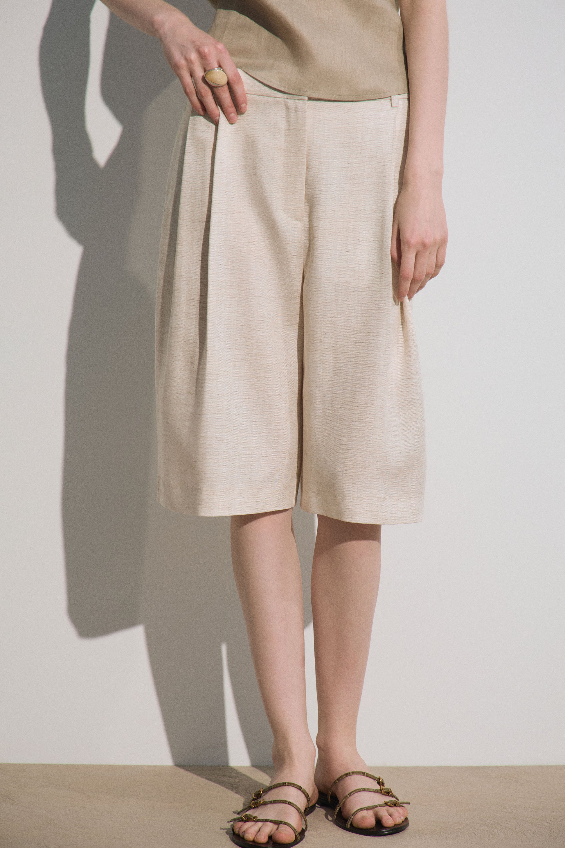 YELLOWISH GRAY MELANGE
