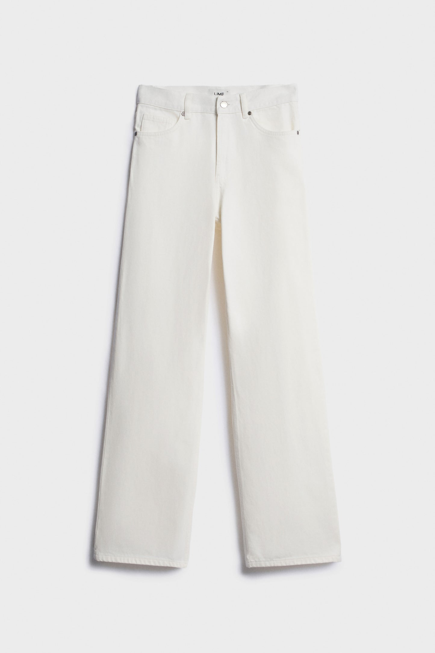 MID-WAIST RELAXED FIT JEANS