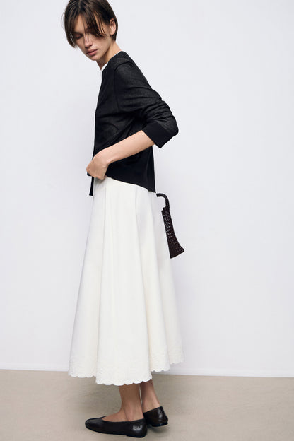 EMBROIDERY-DETAIL COTTON SKIRT