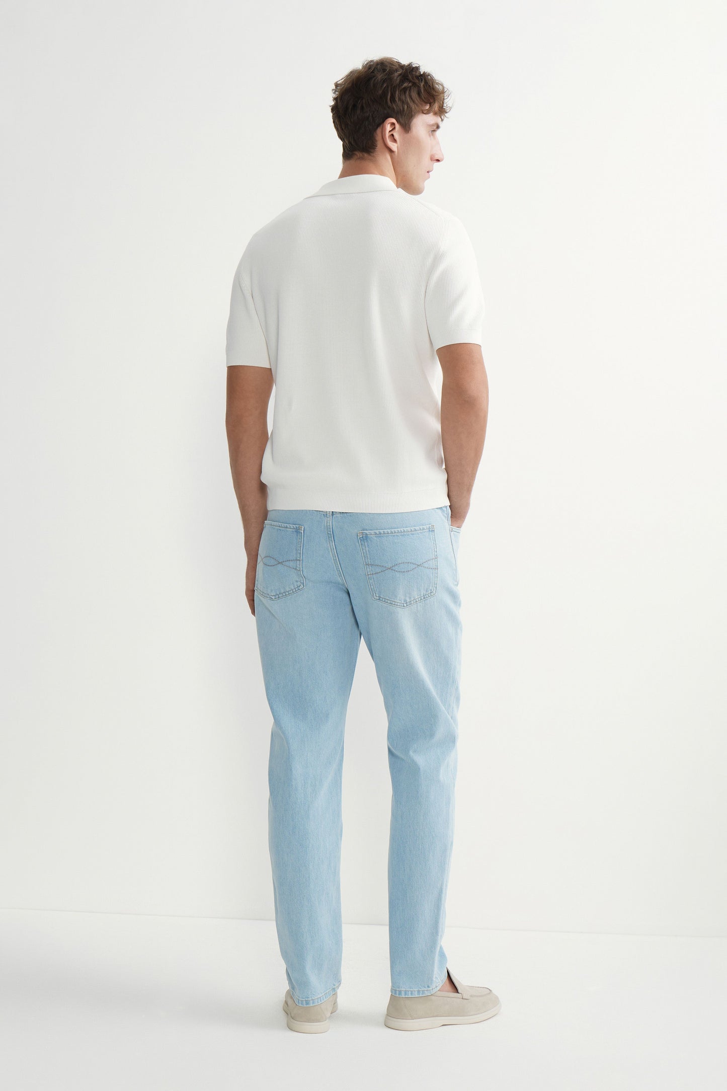 LIGHT BLUE