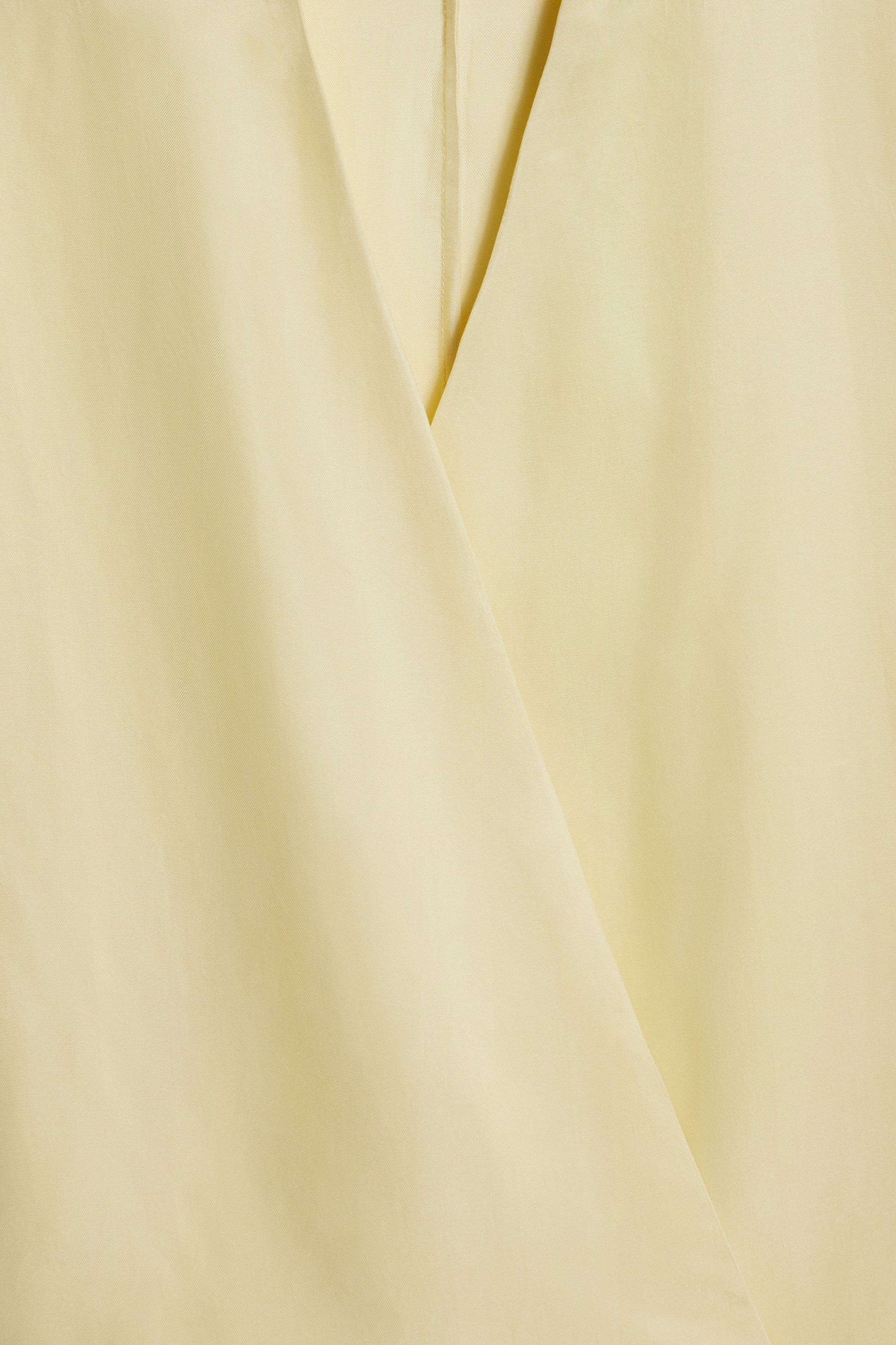 LIGHT YELLOW