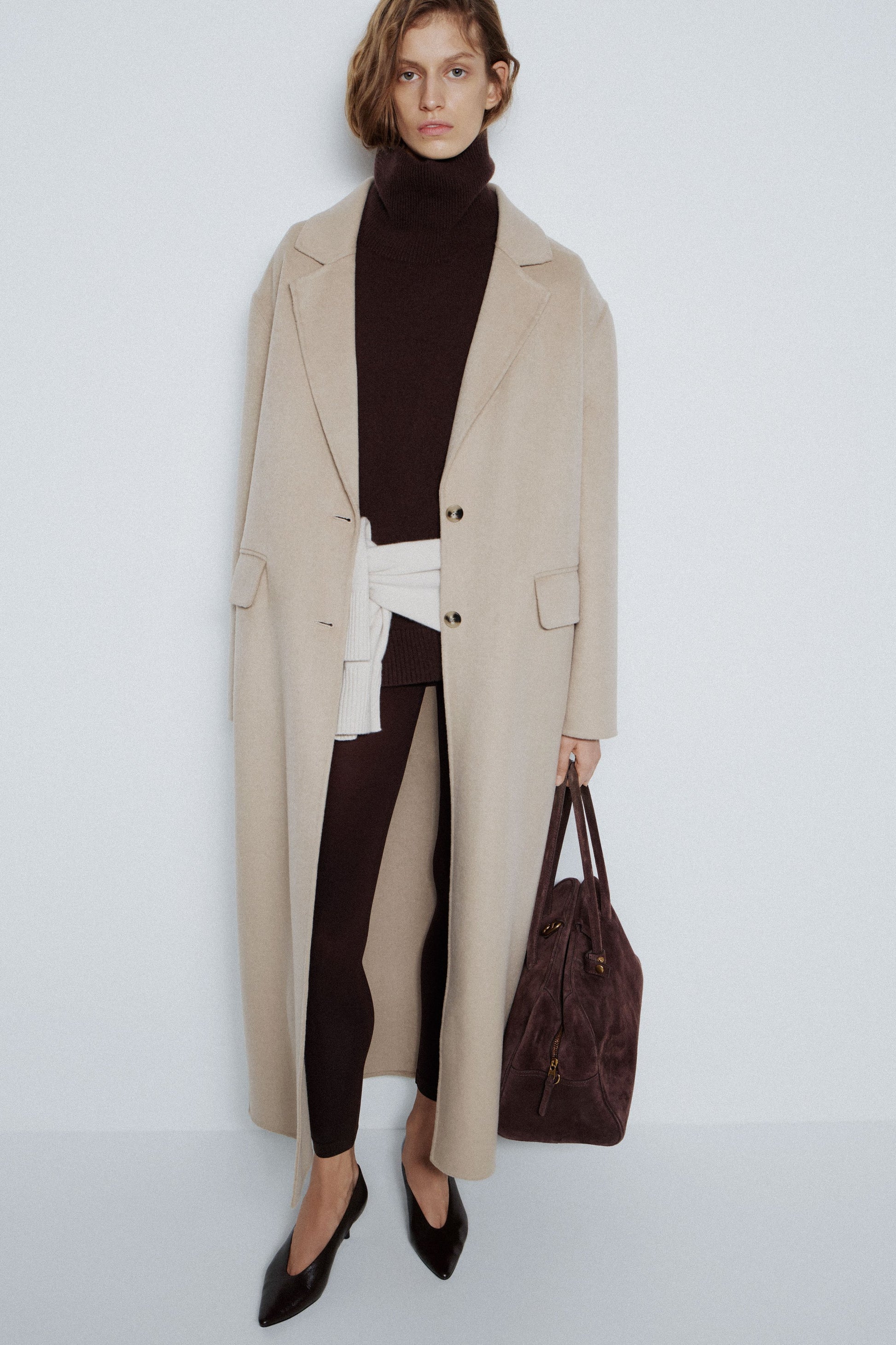 LIGHT BEIGE