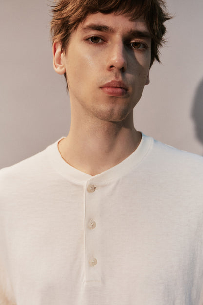 LIGHT BEIGE