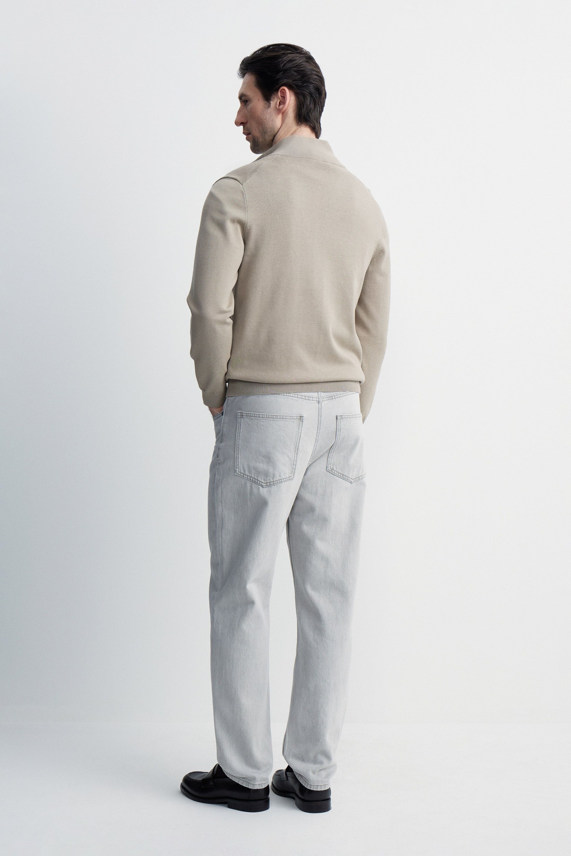 LIGHT KHAKI