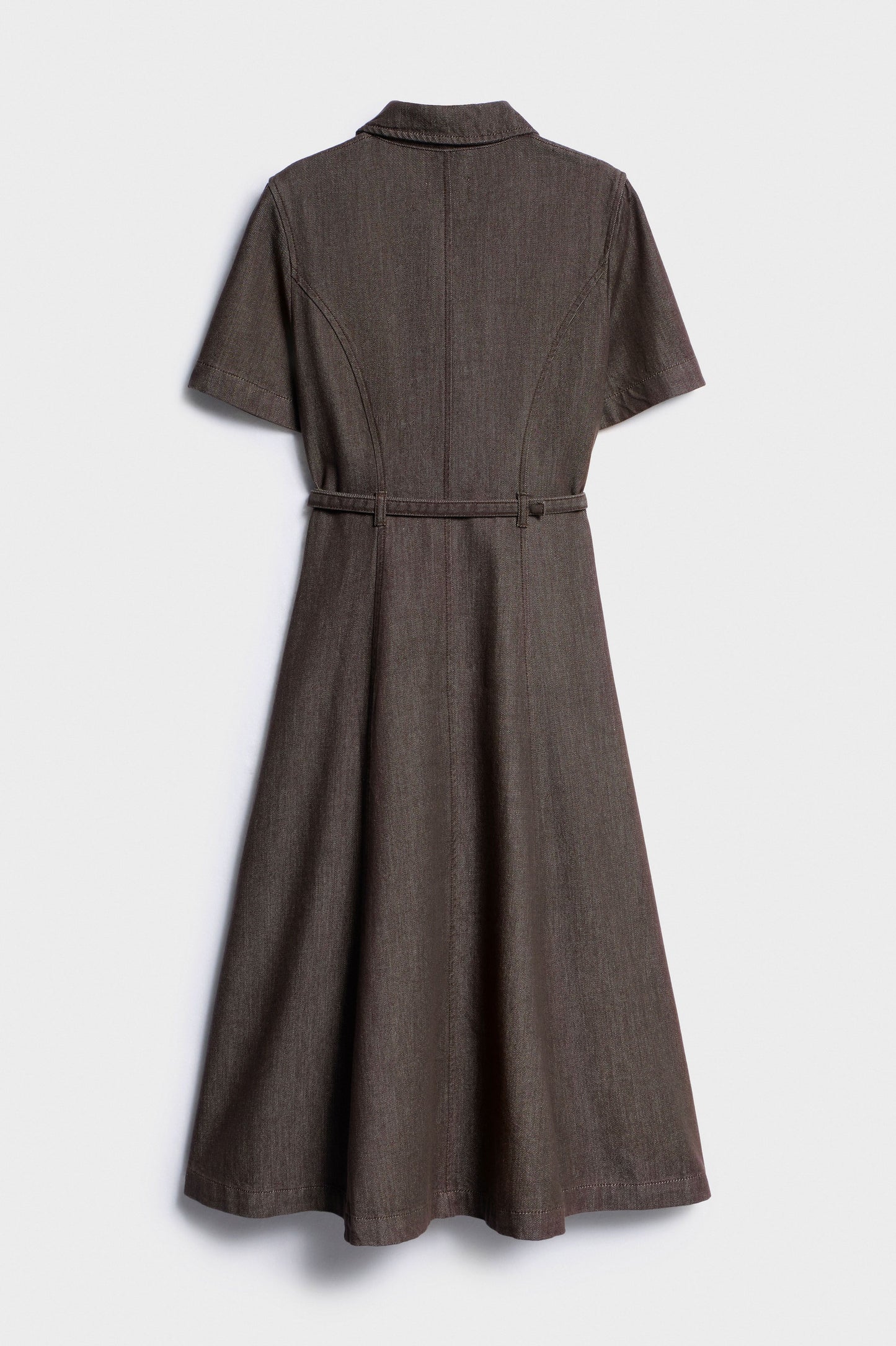 DARK BROWN