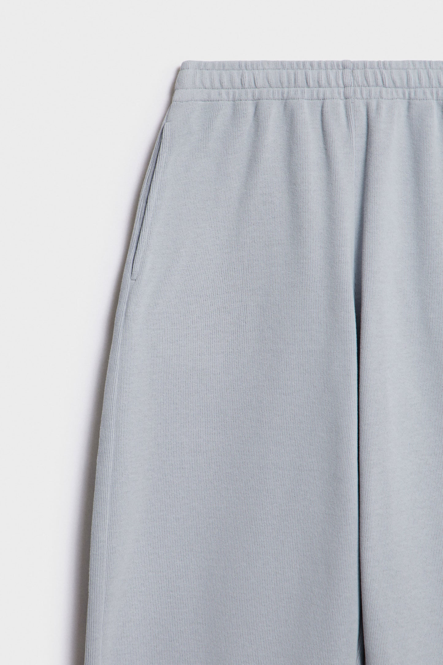 GREY BLUE