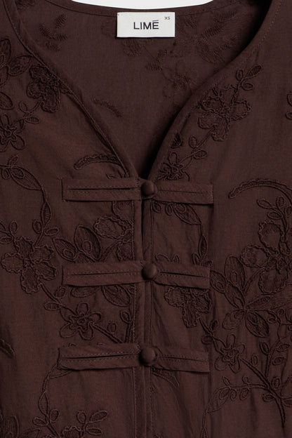 DARK BROWN