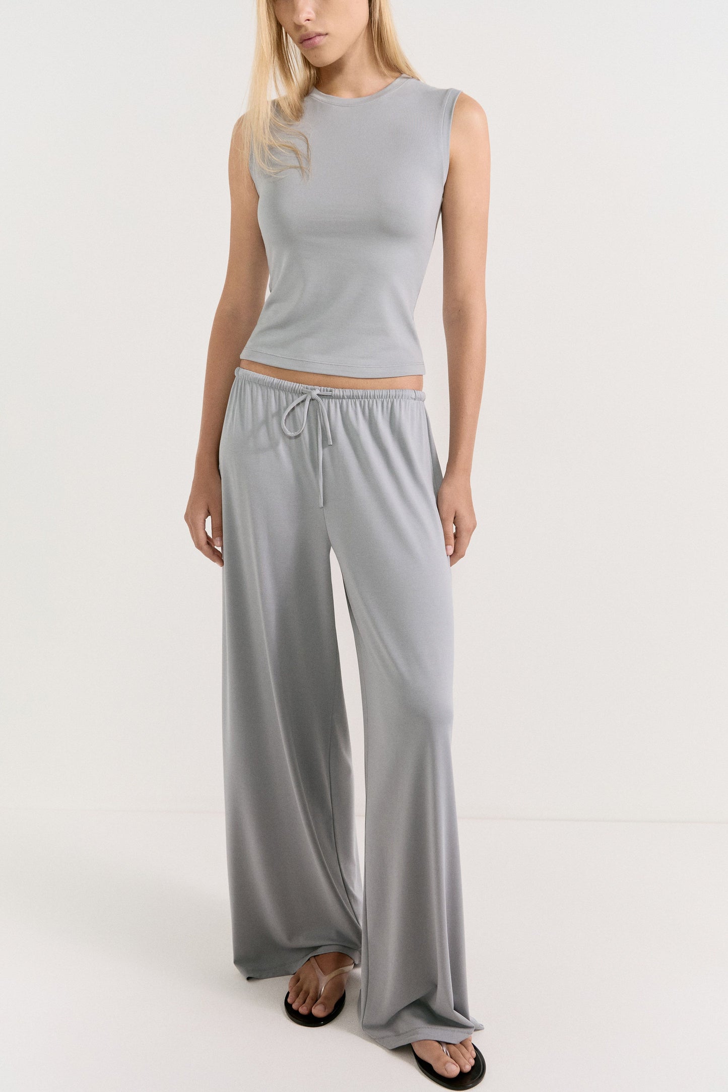 GREY BLUE