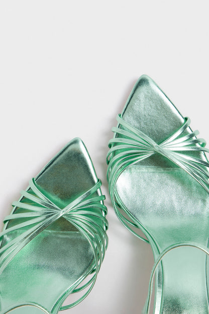 LIGHT GREEN