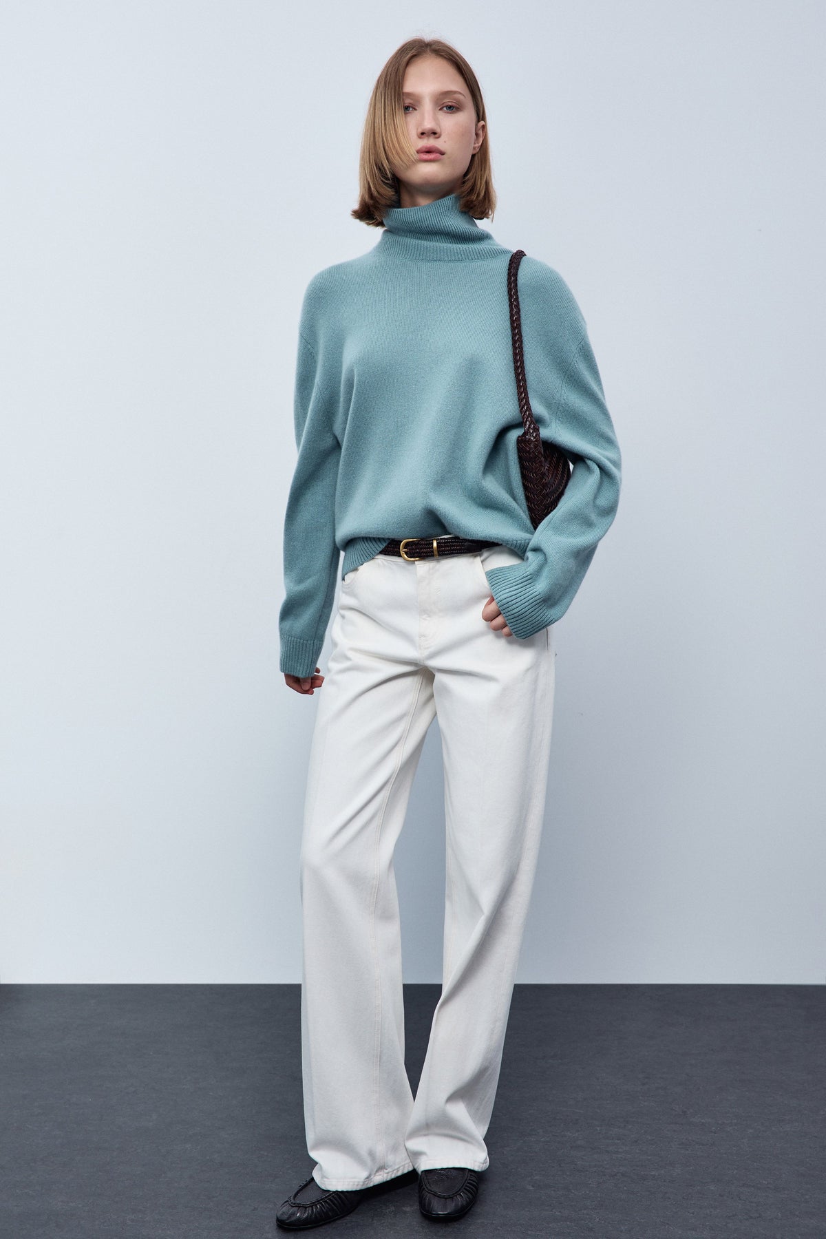 MINERAL BLUE