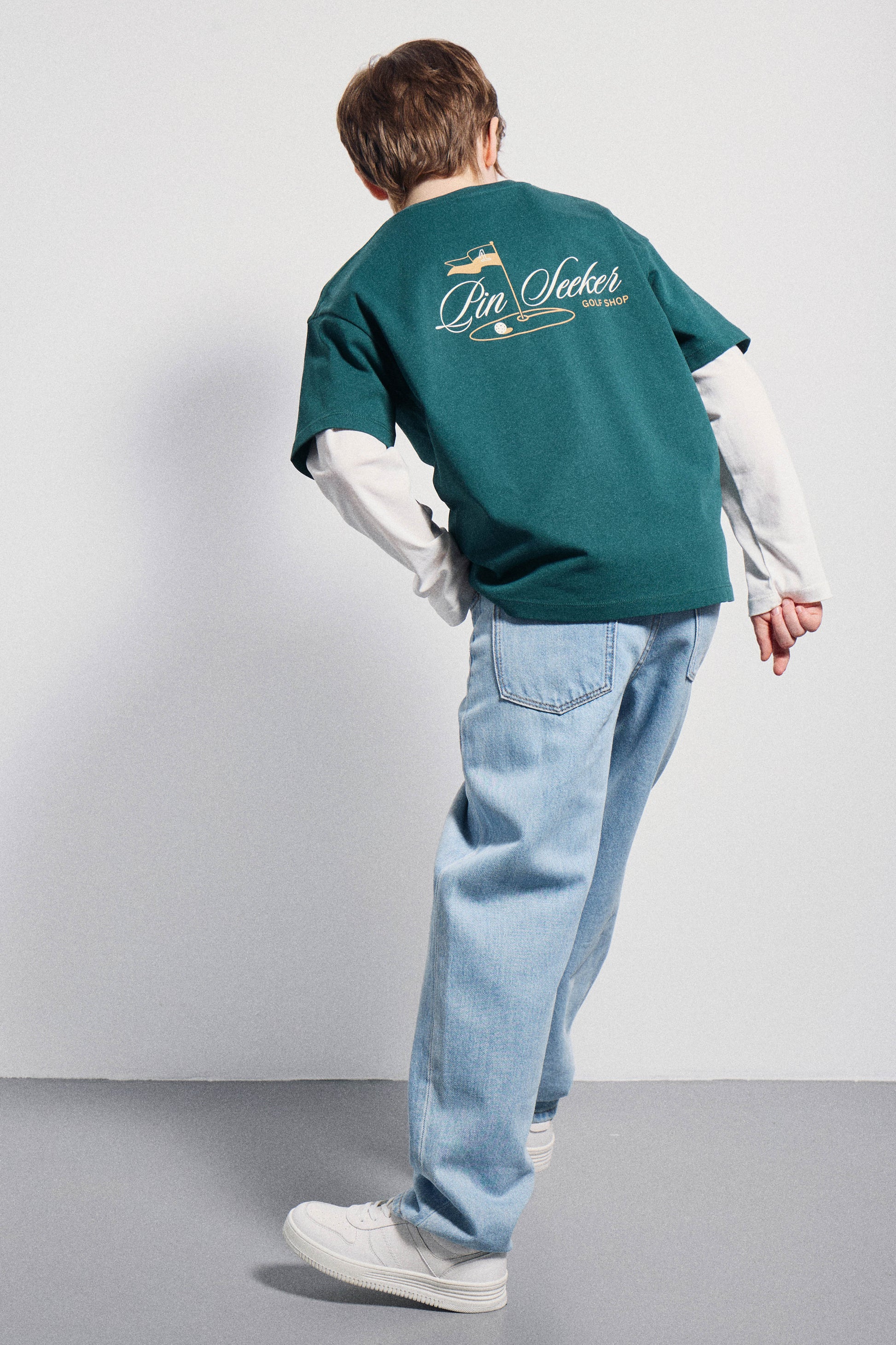 DARK GREEN