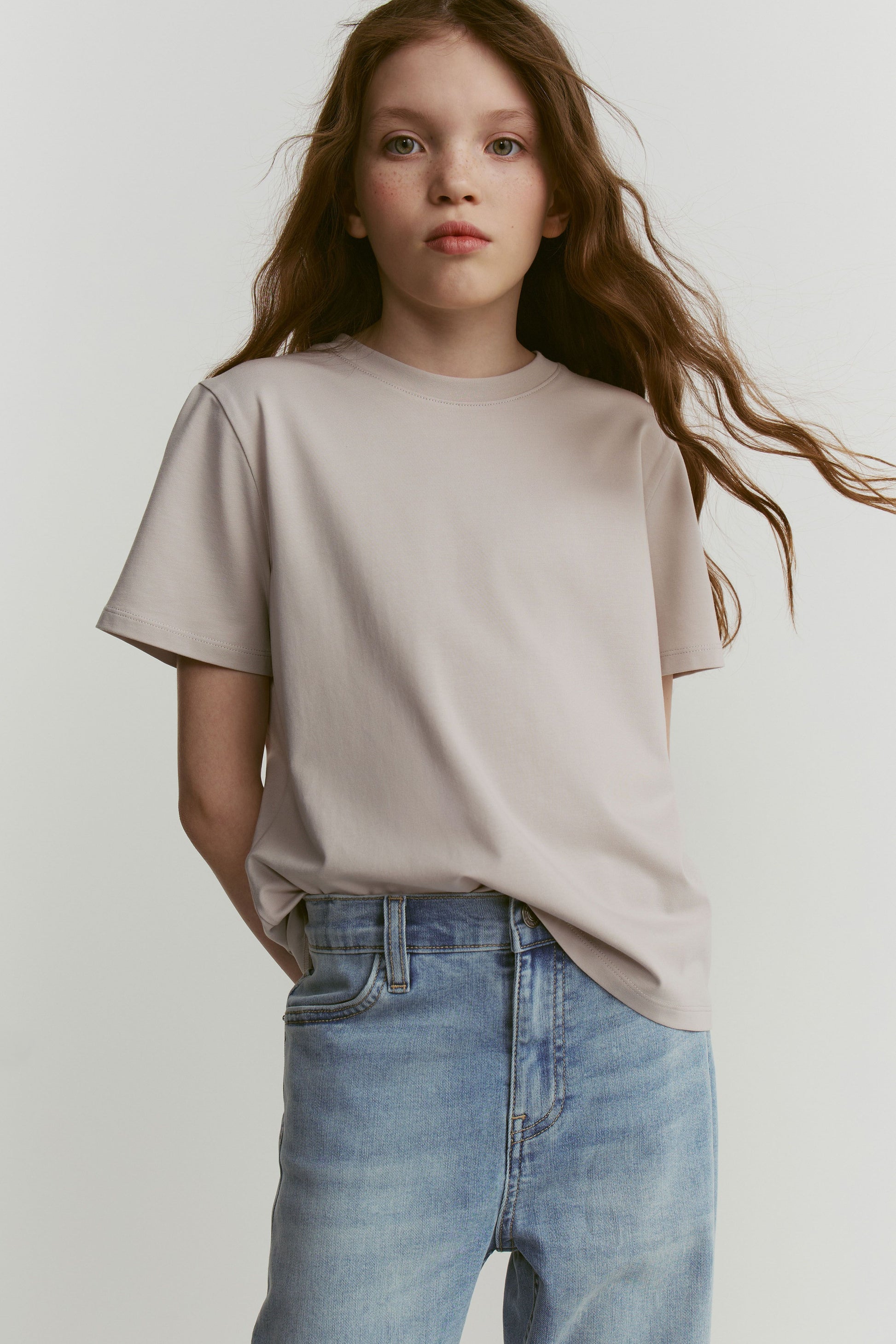 LIGHT GREY