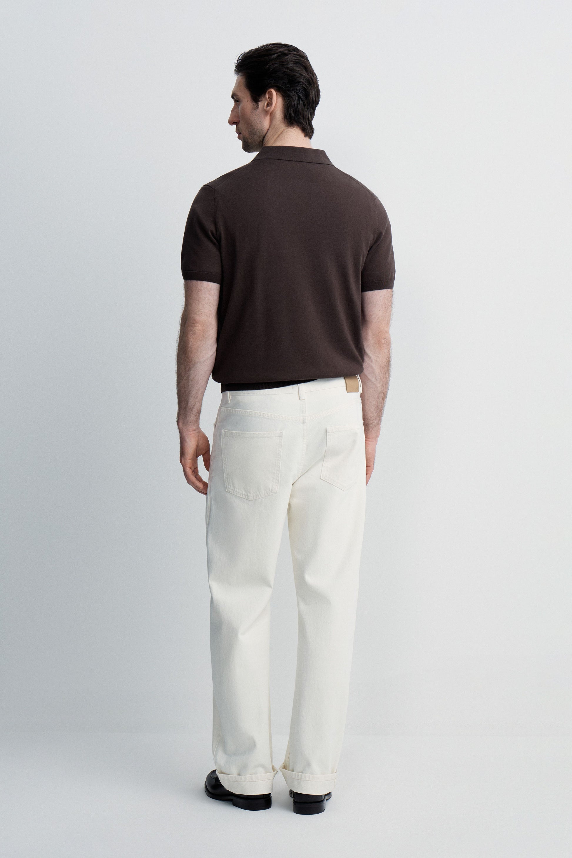 DARK BROWN