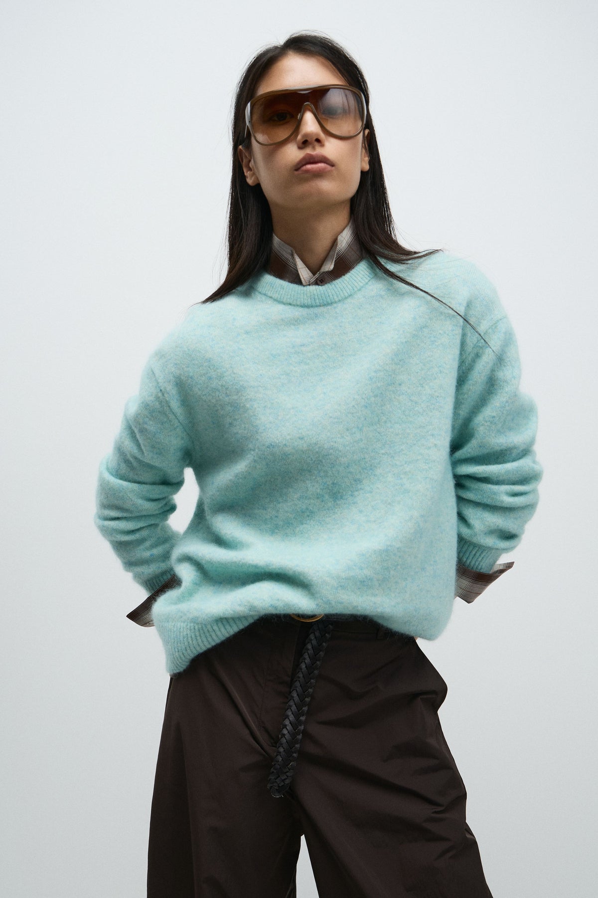 LIGHT TURQUOISE