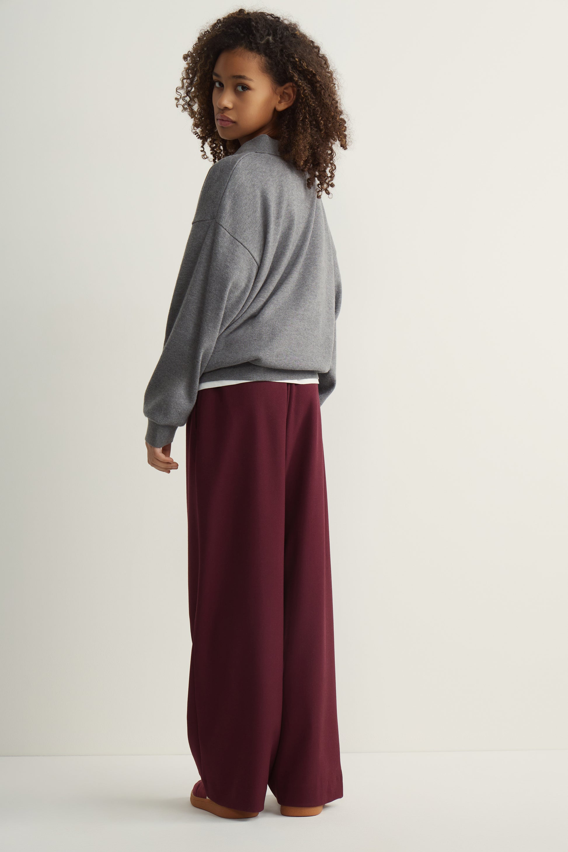 DARK RED