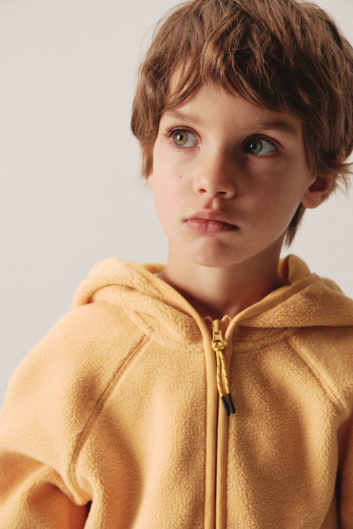 LIGHT YELLOW
