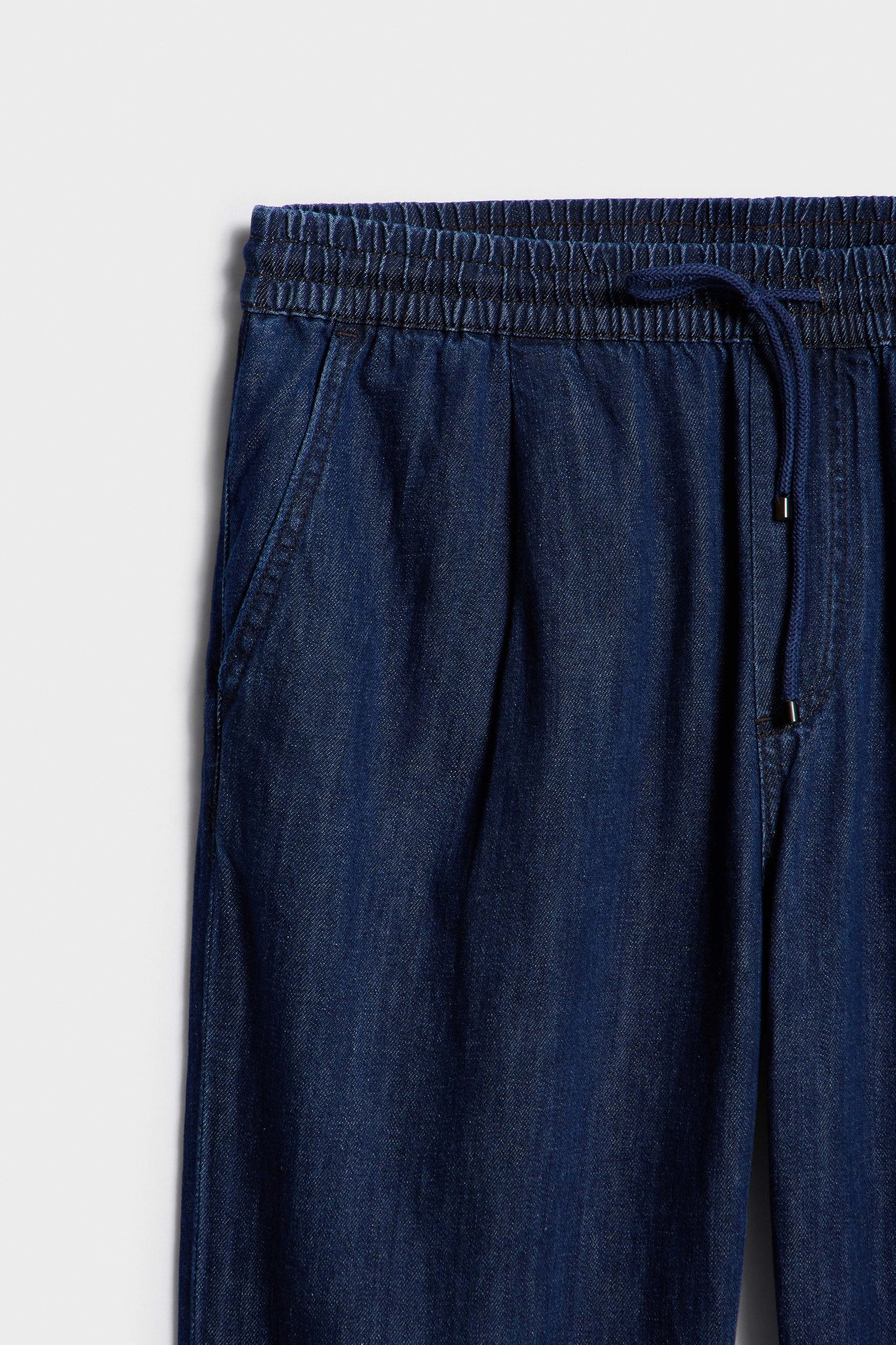 DENIM BLUE