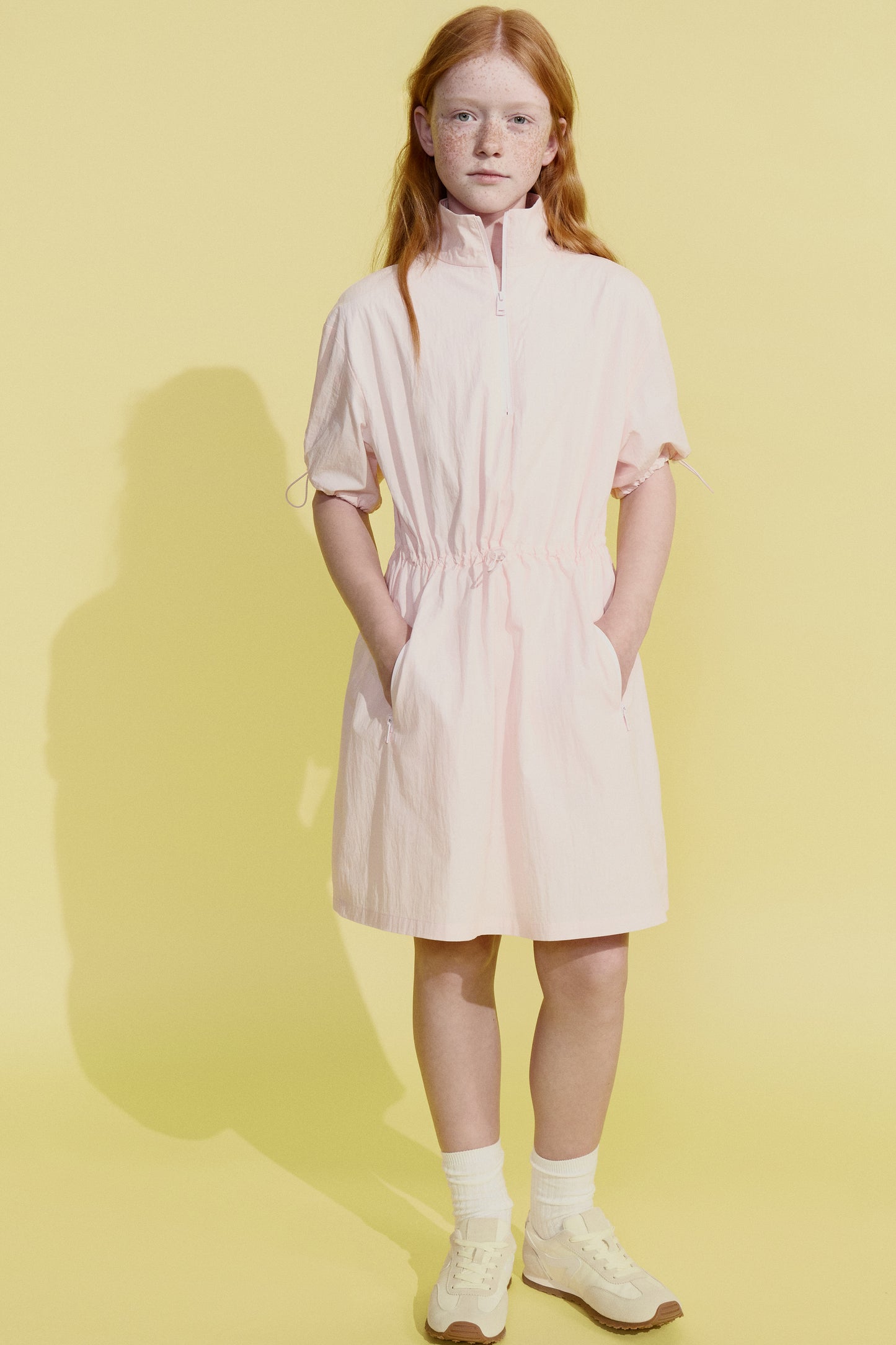 LIGHT PINK