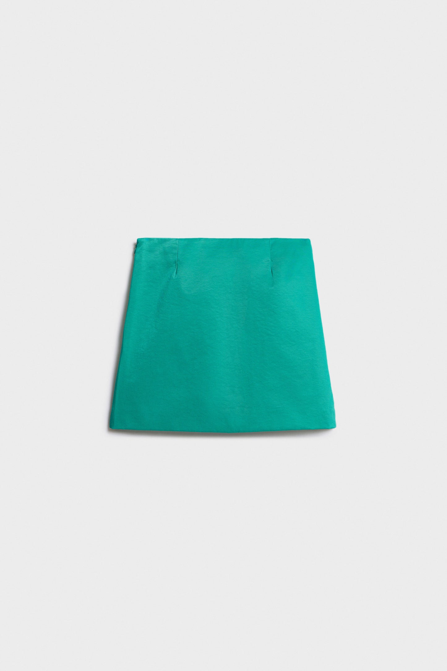 EMERALD-GREEN