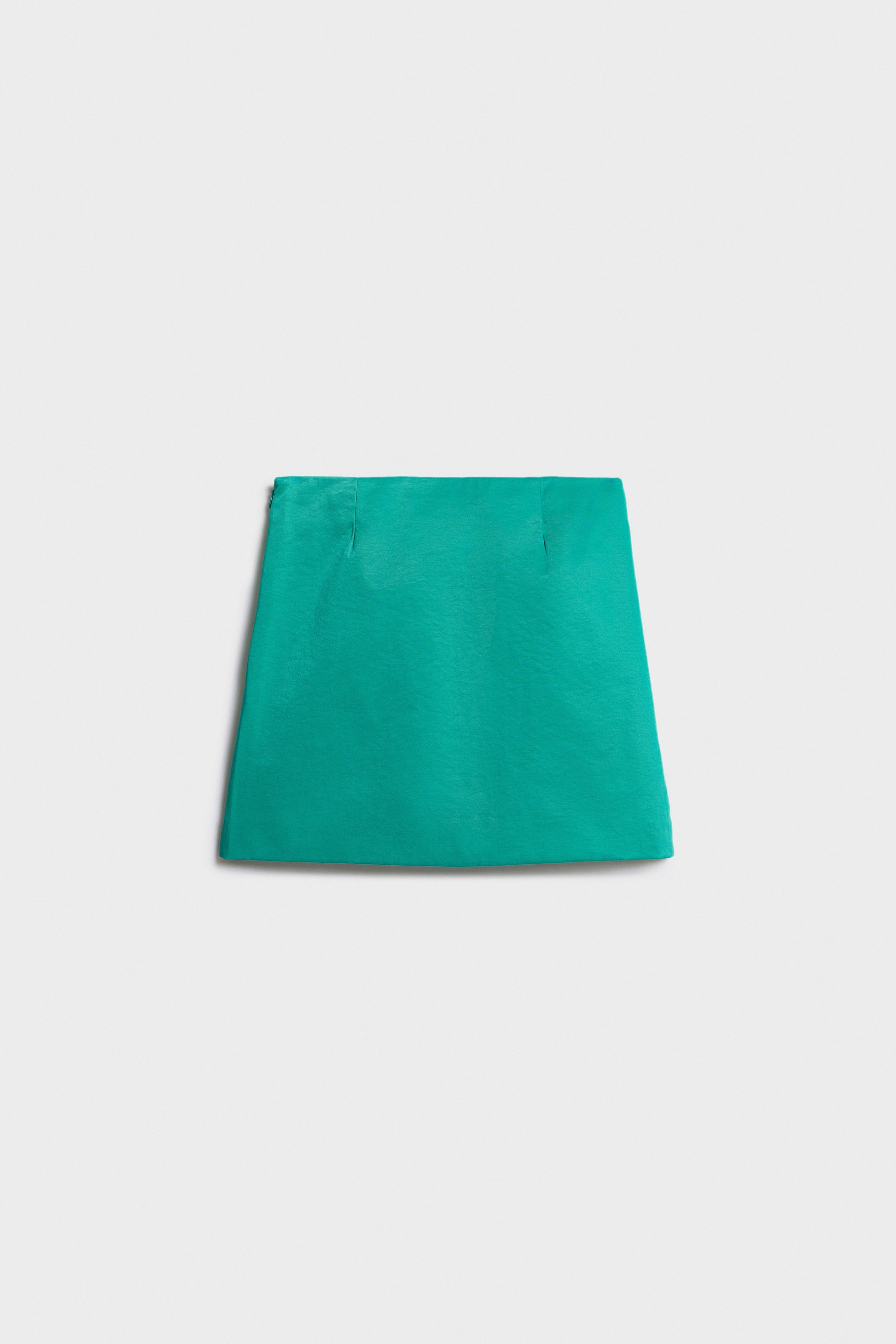 EMERALD-GREEN
