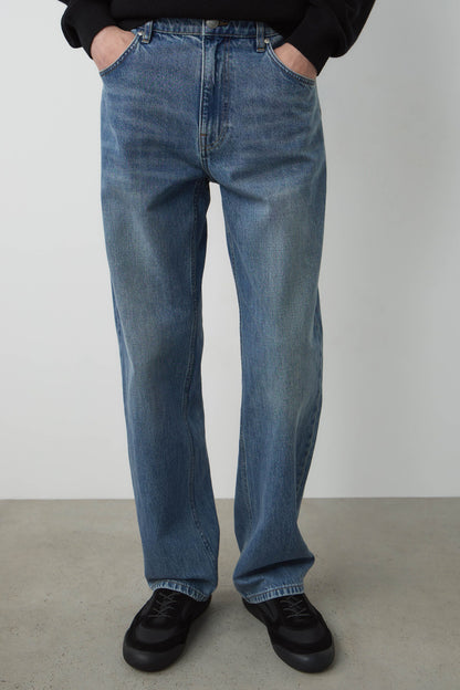 VINTAGE BLUE